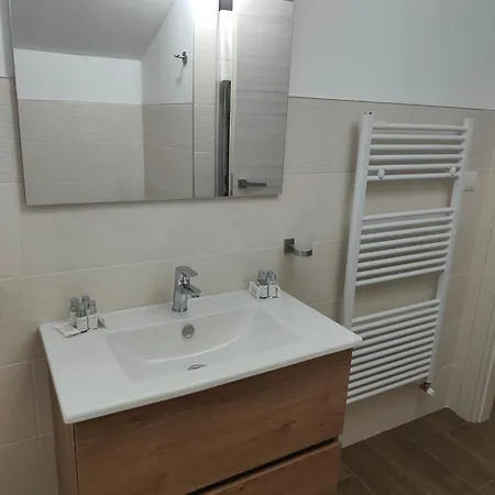 La Nostra Casetta Apartament *